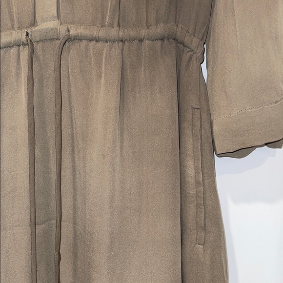 Babaton Bennett Dress - Picture 3 of 5